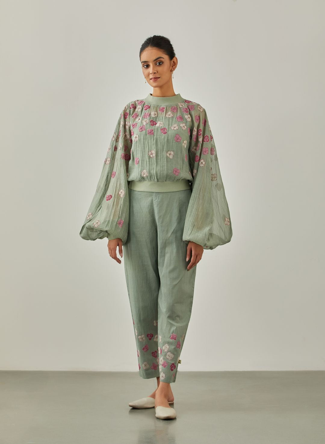 Aqua Noorie Flower Shower Rib Top - VineetRahul