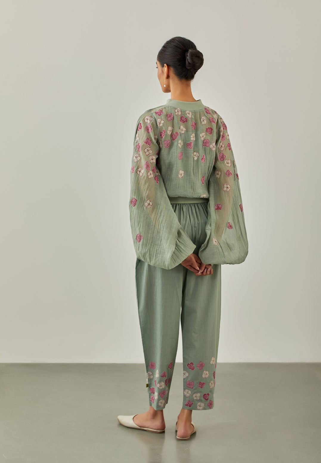 Aqua Noorie Flower Shower Rib Top - VineetRahul